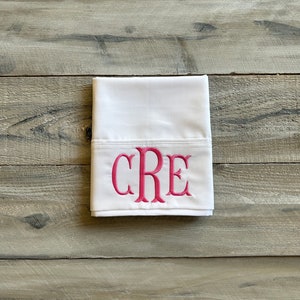 Monogram Pillowcase, Set of Monogrammed Pillowcases, pillowcase, monogram, dorm, graduation gift, personalized pillowcase, mrmrs