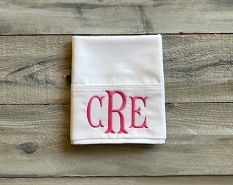 Monogram Pillowcase, Set of Monogrammed Pillowcases, pillowcase, monogram, dorm, graduation gift, personalized pillowcase, mrmrs