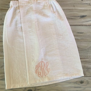 Monogram Towel Wrap, Monogram Bath Wrap, Monogram Shower Wrap, Monogram Waffle Robe, Monogram Spa Wrap, Bridesmaid, Bride, white towel wrap