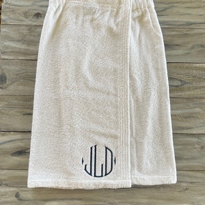 Monogram Towel Wrap, Bath Wrap, Monogram Towel, Towel Wrap, Spa Wrap, Graduation, Shower Wrap, Bridesmaid, Towel, Monogram Shower Wrap