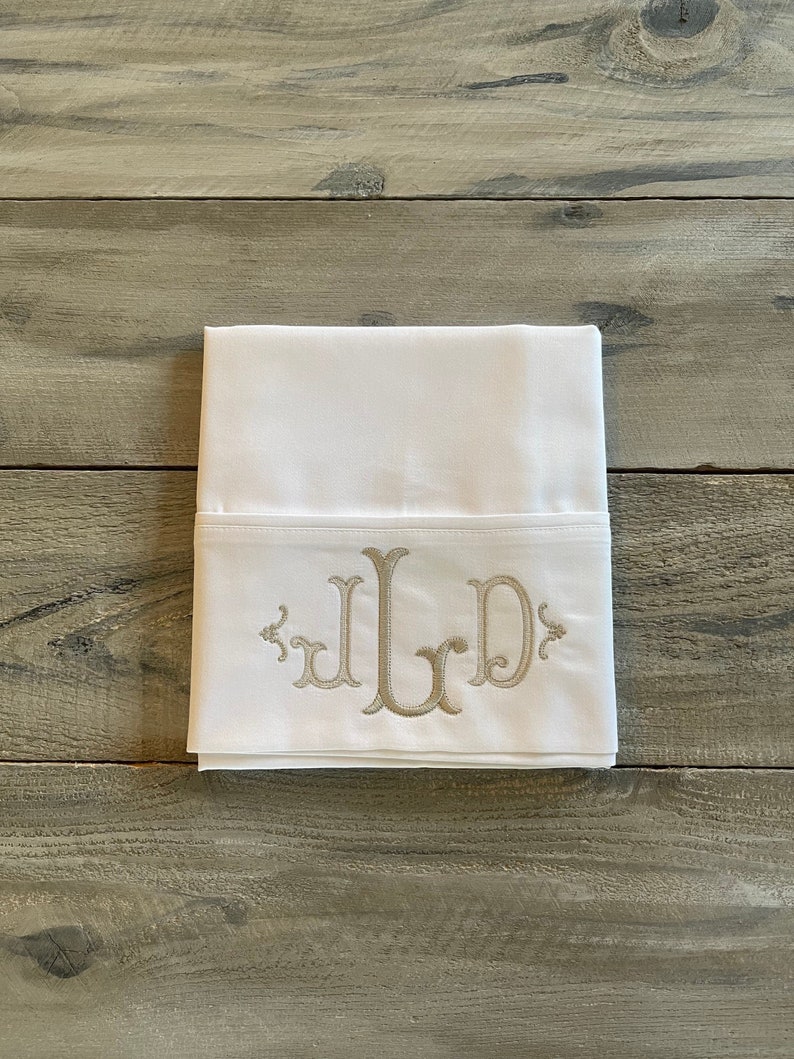 Monogram Pillowcase, Set of Monogrammed Pillowcases, pillowcase, monogram, dorm, graduation gift, personalized pillowcase, mrmrs, wedding image 6