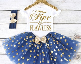 Five and Flawless. Girls Birthday Outfit. Tutu Set. Birthday Shirt. Birthday Tutu Outfit. Birthday Outfit Girl. 5th birthday. S5 5BD (NAVY)