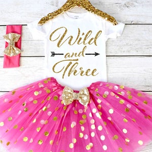 Wild and Three. CUSTOM AGE. Girls Birthday Outfit. Tutu Set. Birthday Shirt. Tutu. Birthday Outfit Girl. 3rd birthday. S3 3BD (HOTP)