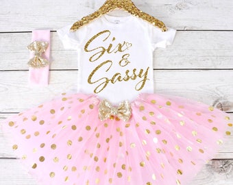 Six and Sassy. CUSTOM AGE. Girls Birthday Outfit. Tutu Set. Birthday Tutu Outfit. Birthday Outfit Girl. 6th birthday S7 7BD (LightP)