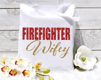 Feuerwehrmann Wifey. Feuerwehrmann-Frau. Feuerwehrmann-Frau-Tasche. Feuerwehrmann-Tasche. Wifey Tote. Frau Tasche. Feuerwehrmann-Hochzeit.