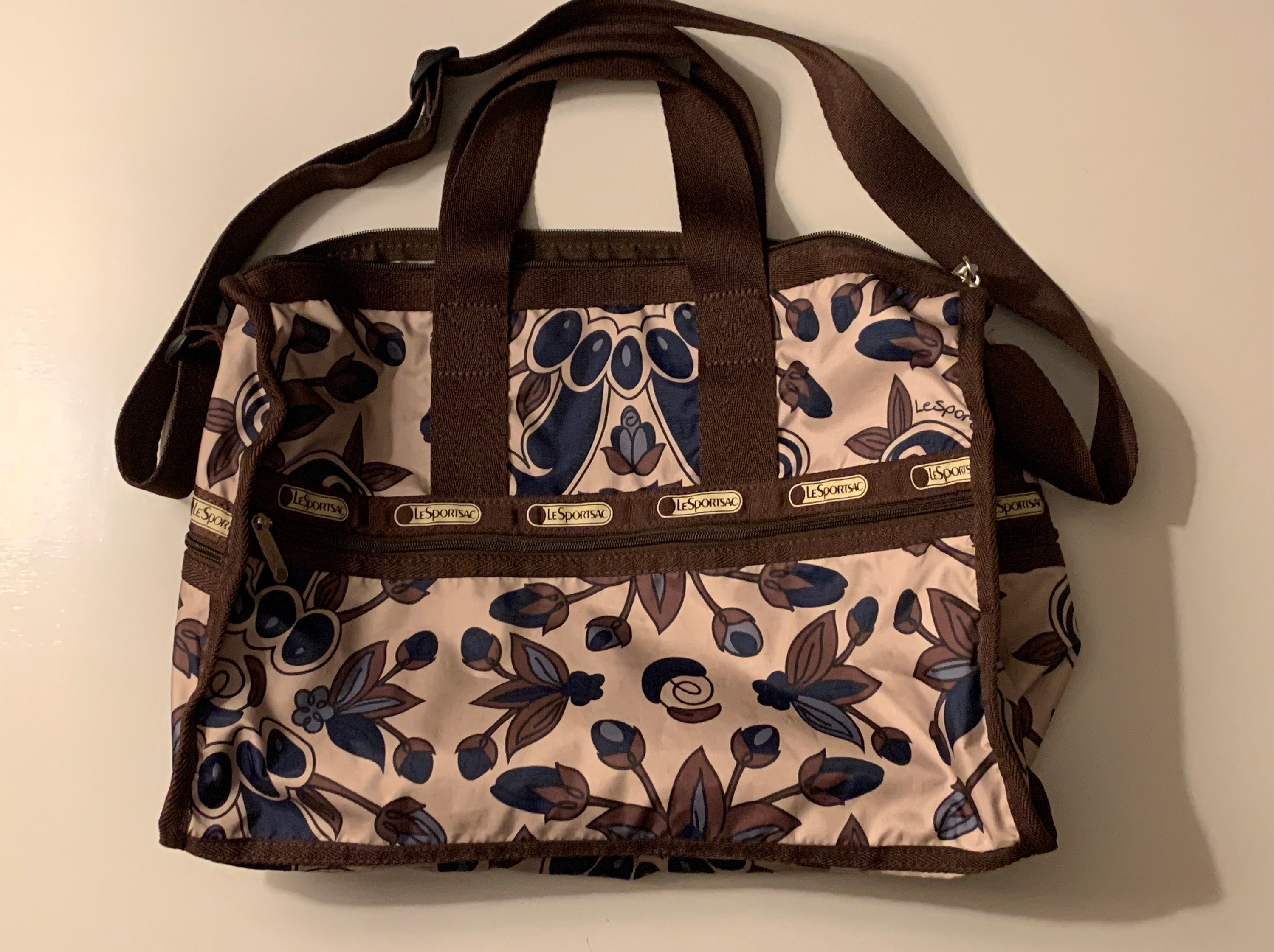 Lesportsac, Bags, Lesportsac Minimalist Navy Blue Nylon Weekender Tote Bag  Carry On Travel