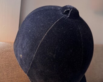 Velvet Black International Riding Helmet 59/ 7 1/4 NEW!! International Riding Helmets IRH Size 7 1/4 Black Velvet  main image 2