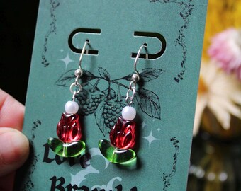 Tulip Fairycore Charm Earrings, Princesscore Earrings, Fairycore, Cottagecore, Floral Earrings
