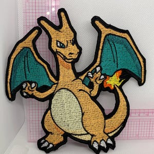 Pokémon Embroidered Patch: Charizard