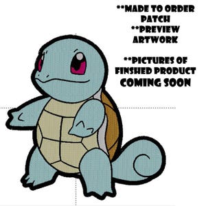 Puede incluir: Un parche bordado con una tortuga de dibujos animados con caparazón, ojos rosas y una cola pequeña. Los colores son azul y marrón. El texto "**MADE TO ORDER PATCH **PREVIEW ARTWORK **PICTURES OF FINISHED PRODUCT COMING SOON" está en negro sobre la tortuga.