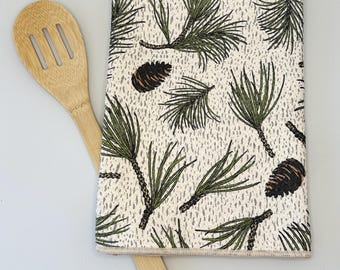 Toalla de cocina con piñas de pino / Tejido de gofre con arte botánico dibujado a mano