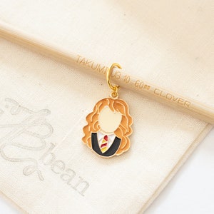 Girl Stitch Marker, Girl Progress Keeper, Girl Charm, Wizard Stitch maker for knitting and crochet,Girl Zipper Pull Charm