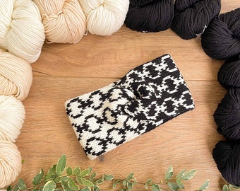 KNITTING PATTERN: Linked In Headband /Knit Ear Warmer Pattern, Stranded Colorwork, Worsted Pattern, Ear Warmer,Fair Isle, Instant Download