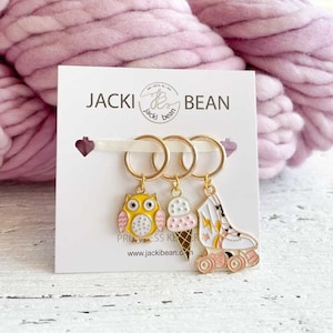 Summer Fun Knitting Crochet Stitch Markers, Roller skates Progress Keepers, Ice Cream, Owl Set of 3 Stitch Markers, summer Charms