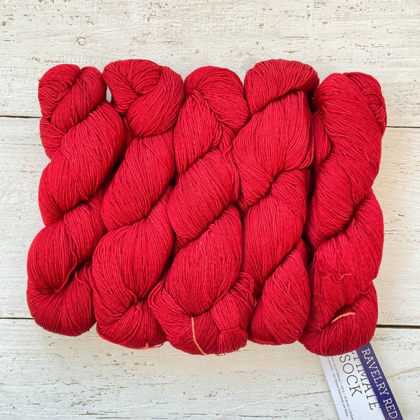 Malabrigo ULTIMATE SOCK - Ravelry Red | Fingering Weight Yarn, 4 Ply, 75 Superwash Merino Wool and 25 Nylon,  Malabrigo Yarn 420 yards