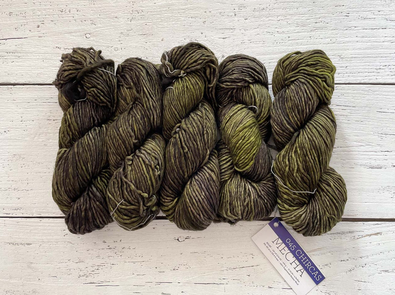 Malabrigo MECHA - CHIRCAS | Bulky Yarn, Single Ply, 100% Superwash Merino  Wool, Malabrigo Yarn, Gift for Knitters or Crocheters