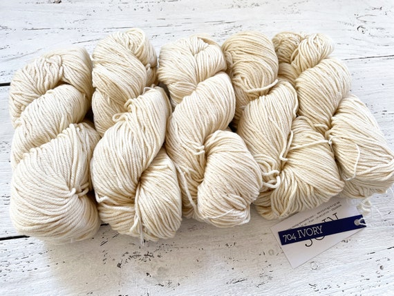 Malabrigo RIOS - CHAJA | Worsted Weight Yarn (4) ,4 Ply, 100% Superwash  Merino Wool, Malabrigo Yarn, Gift for Knitters or Crocheters