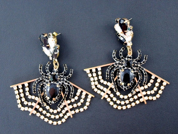 Vintage Crystal black white earrings Halloween je… - image 6