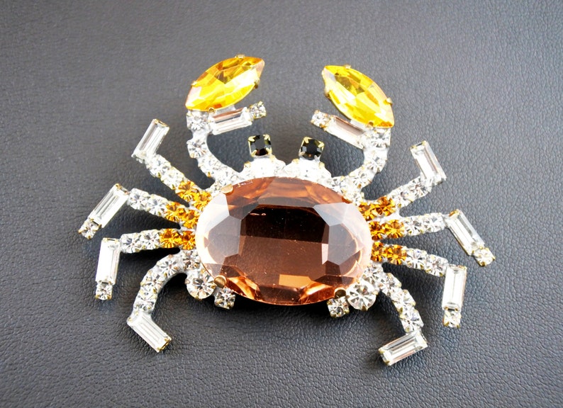 Vintage Crab Brooch Czech Crystal Brooch Vintage Jewelry Holiday Jewelry Czech rhinestone Crab Brooch pin gift Figural Crab