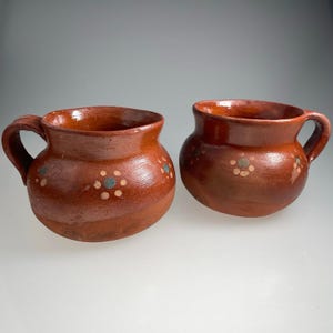 2 Jarritos Tazas de Barro Cafe Coffee Mugs Cups Mexico Mexican Redware Pottery Vintage