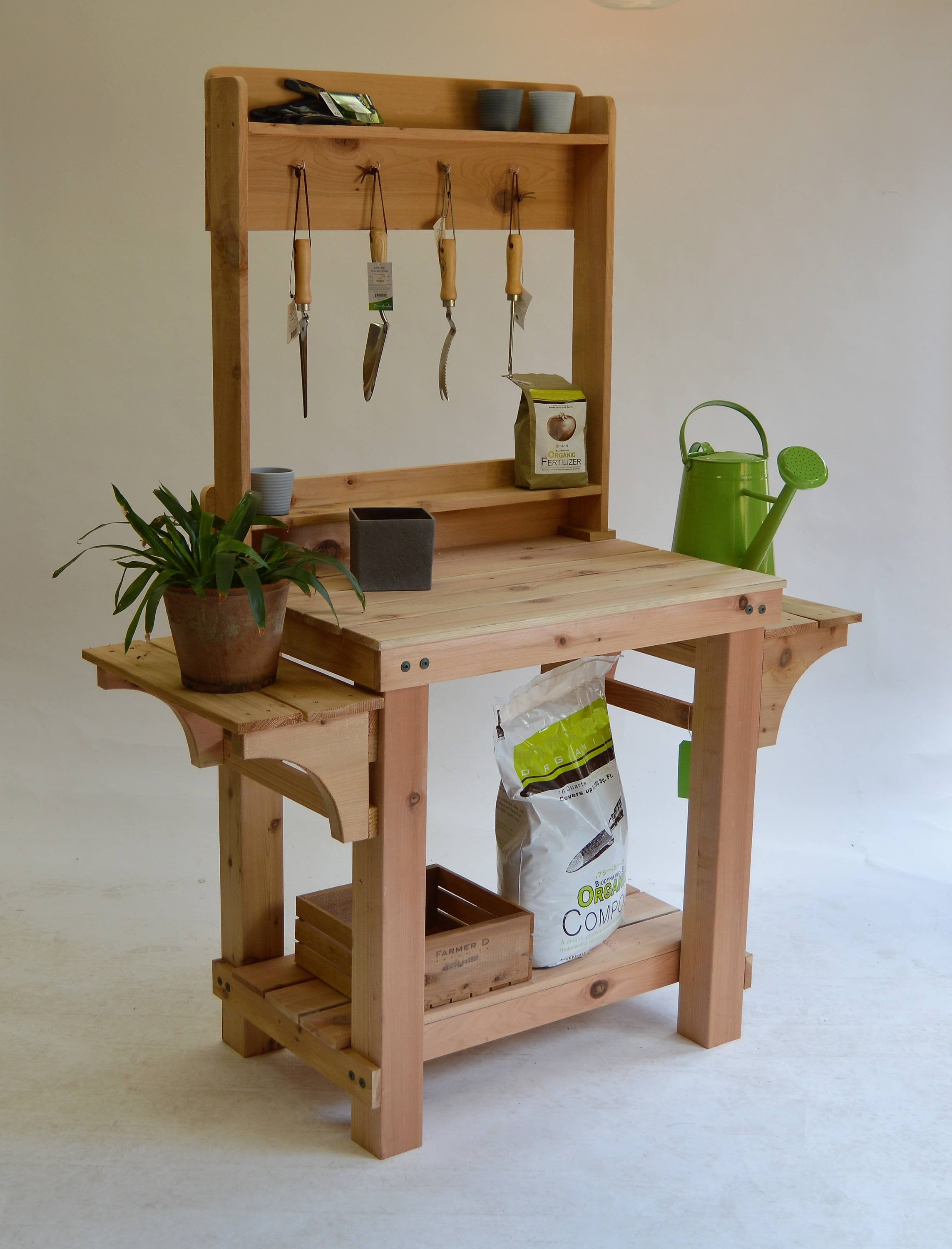 Cedar planting table deals