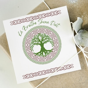 Traditionelle irische Geburtstagskarte mit keltischem Design, personalisierte handgemachte Geburtstagskarte mit irischsprachigem Gruß, Lá breithe shona duit