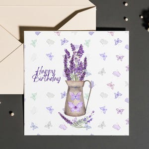 Handgemachte Geburtstagskarte Lavendel, Pastellfarbene Geburtstagskarte, personalisierte botanische Karte, Schmetterling Grußkarte,
