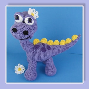 Dinosaur crochet pattern (English PDF file only, this is not the finished doll)