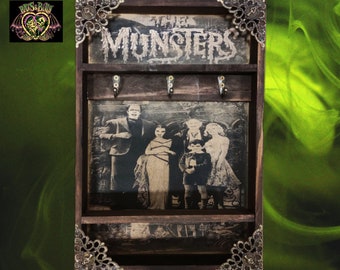 The Munsters Key Rack