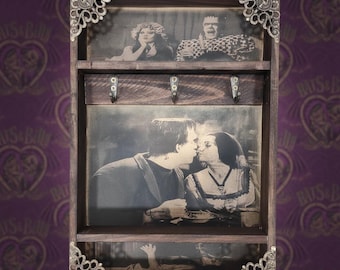 The Munsters Love Key Rack