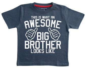 This is what an awesome Big Brother looks like Boys T-Shirt