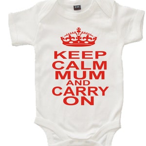 Behalte ruhig Mama und trage weiter. Baby Bodysuit