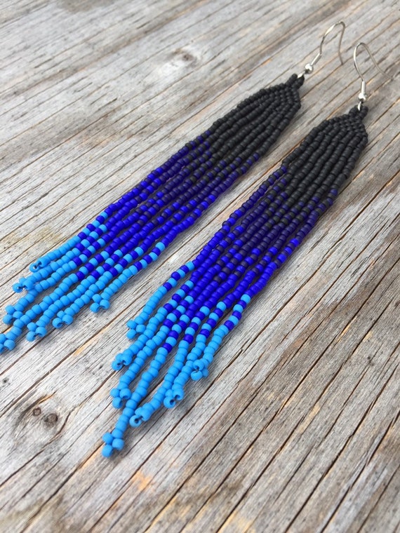Beaded Bracelet. Bohemian Loom Bracelet. American Indian. Seed Beads. Loom Bracelet Arrow Motifs. Beige, Blue, Bronze