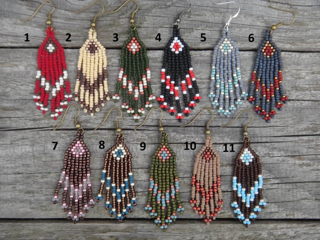 Native American Beaded Earrings. Arrow Motif, Tribal. Earrings Chevron.  Beaded Fringes of Seed Beads. Native American Indian. Native Jewelry - Etsy, image size:1080x811