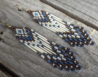 Porcupine quills earrings. Beaded with fringes. Native american earring. Nature inspired. Native jewelry