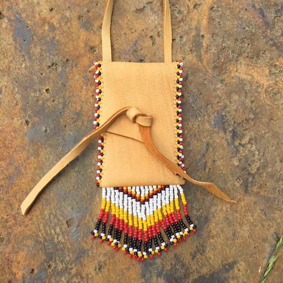 財布・ケース・小物入れ Native American Medicine Bags Medicine Beaded Pouch. Native American Fringed Deerskin Leather