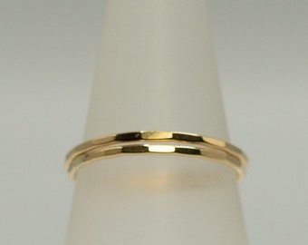 Two pieces of goldfilled stacking rings hammered