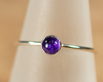 925 silver ring with wonderful amethyst