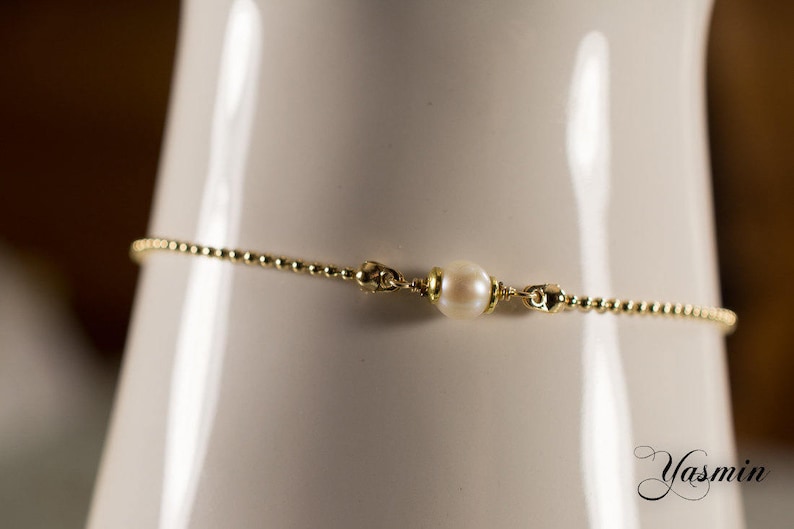 Freshwater cultured pearl on gold filled