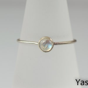 925 silver ring with rainbow moonstone