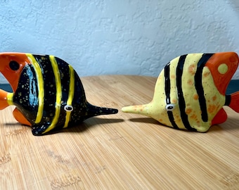 Reef Companions - Handmade Tropical Fish Ceramic Sculpture Set – Colorful Reef Fish Art – Coastal Beach Decor – Ocean Inspired Pottery