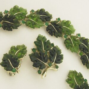 BOOK Pieces Green LISNER 50s Glowing Maple Leaf GT Bracelet Pin Earring Set; Book Piece