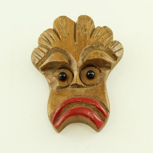 EXOTIC Ethnic 40s Hand Carved Painted Wood FACE Head Hunter Pin; Charitable Donation