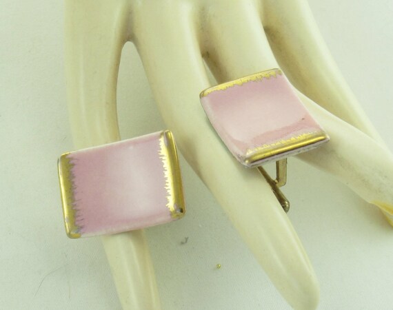 Vintage 50s Pink Ceramic Cuff Links; MILVERN Compa