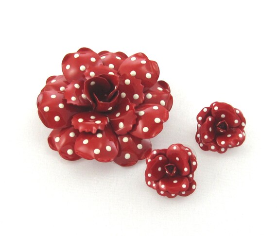 Retro 60s Flower Power JOAN RIVERS Red Polka Dot E