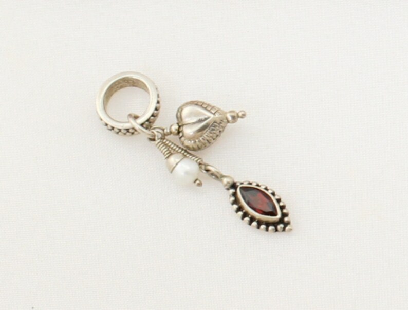 Vintage 90s Charming 925 Pearl Pyrope Garnet Puffed Heart Pendant
