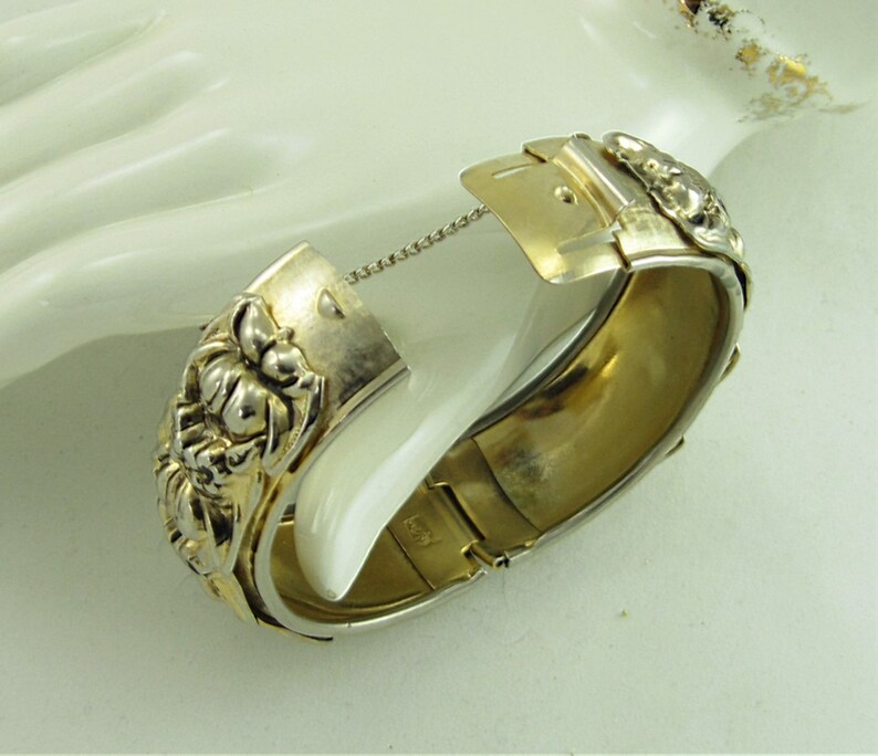 Vintage CORO Pegasus Signed Repousse Hinged Bangle Bracelet; Poppy Flowers Floral Wedding