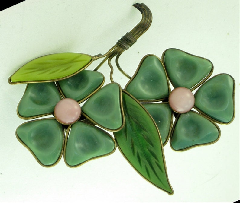 Plastic Poured Glass Style Flower Bouquet Brooch; Wire Caged Petal Corsage Faux French Gripoix