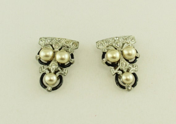 EMPRESS EUGENIE Style Pearl Button Black Enameled… - image 1