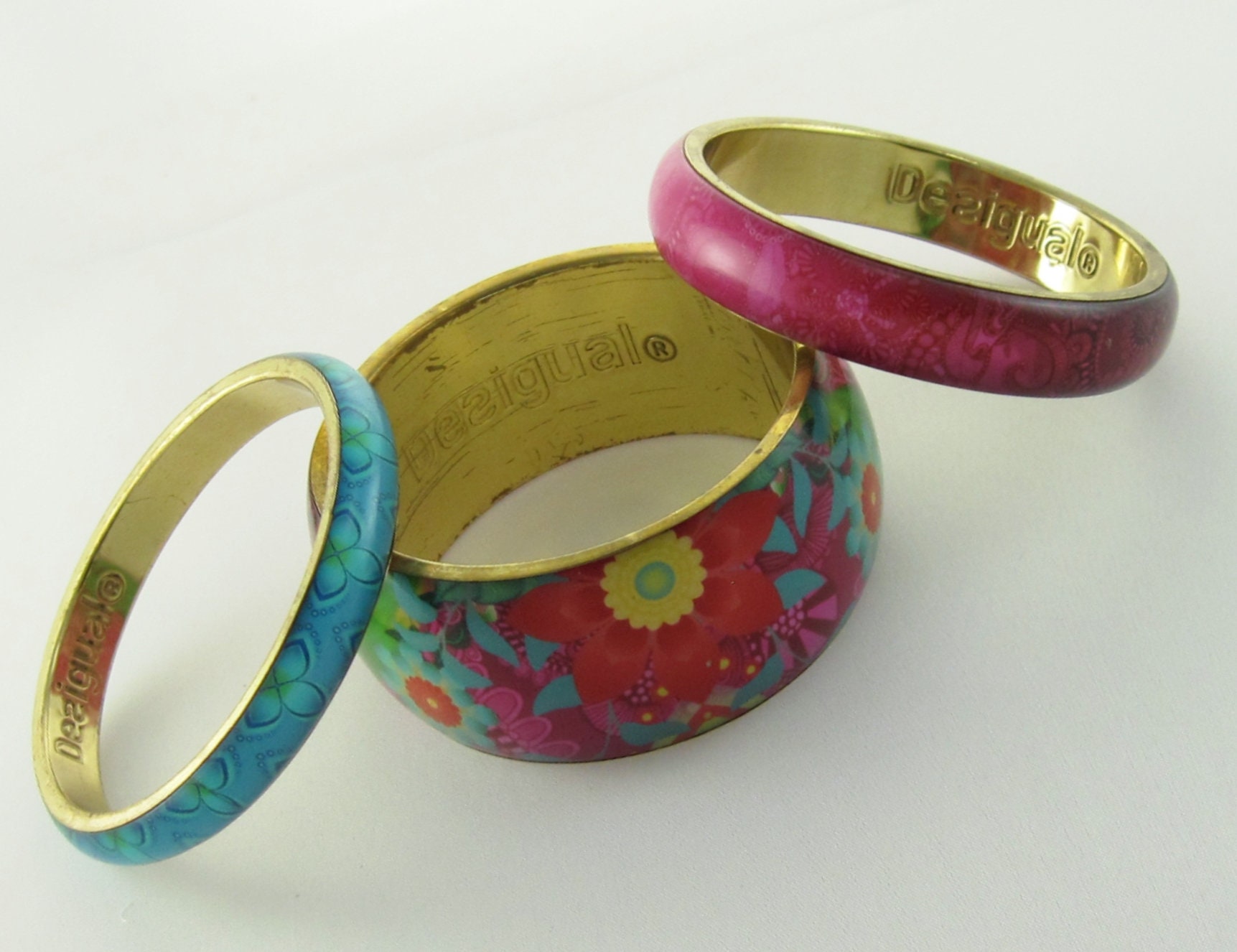 Authentique ensemble de bracelets jonc colorés DESIGUAL des - Etsy France